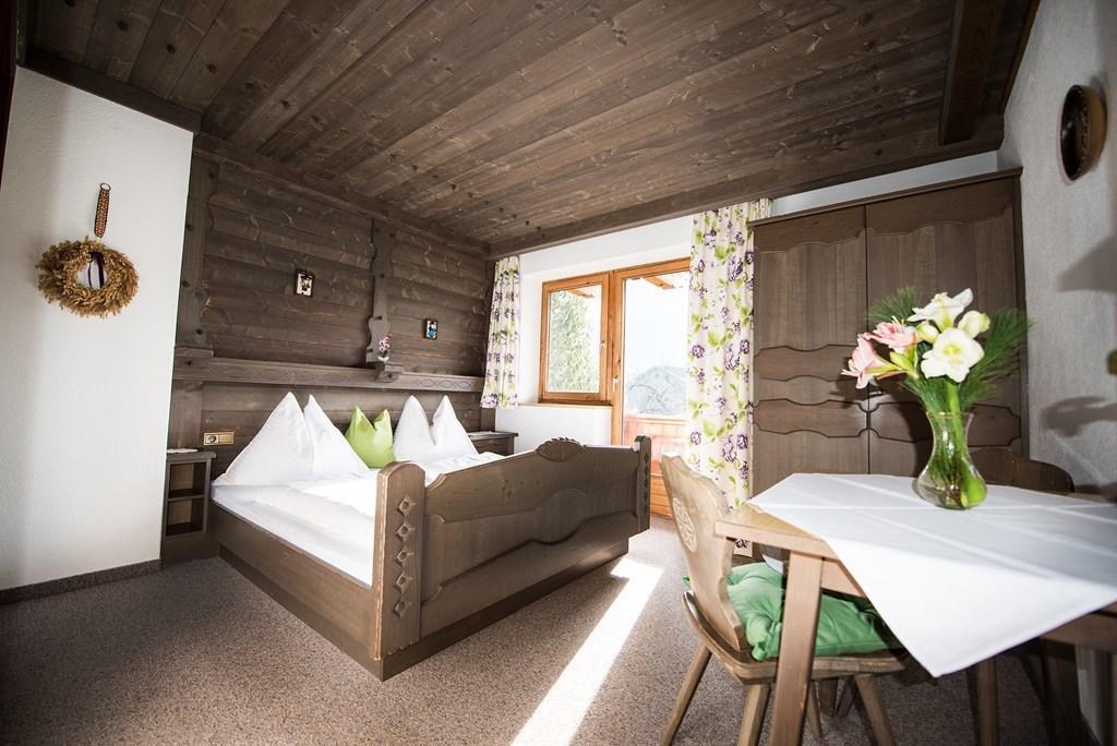 2 Apartment *